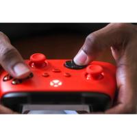 Microsoft Xbox Wireless Oyun Kolu Xbox Wireless Controller Pulse Red 9.Nesil Kırmızı